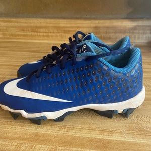 Nike softball cleats size 3